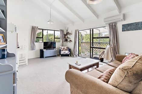 Photo of property in 11a Watt Street, Featherston, 5710