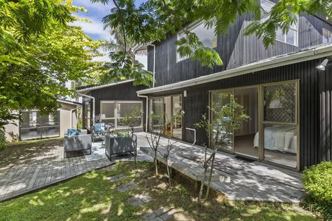 Photo of property in 3 Fielding Crescent, Farm Cove, Auckland, 2012