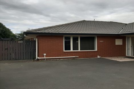 Photo of property in 2/74 Russley Road, Russley, Christchurch, 8042