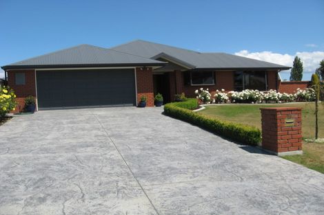 Photo of property in 19 Wilmington Place, Shirley, Christchurch, 8061