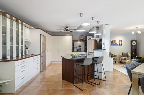 Photo of property in 46 Carlton Road, Pukekohe, 2120