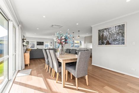 Photo of property in 4 Fantail Avenue, Carterton, 5713