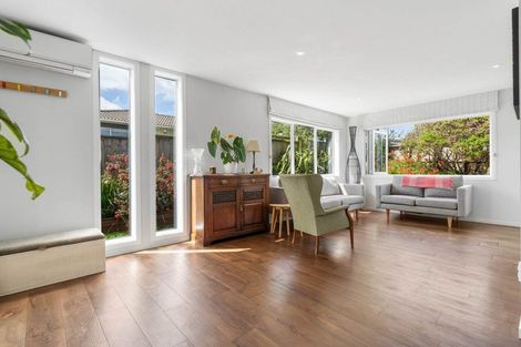 Photo of property in 64b Muir Avenue, Mangere Bridge, Auckland, 2022