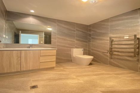 Photo of property in 2b Robin Lane, Browns Bay, Auckland, 0630