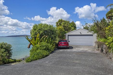 Photo of property in 122 Beach Road, Onerahi, Whangarei, 0110