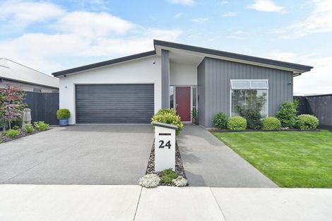 Photo of property in 24 Chatsworth Avenue, Rangiora, 7400