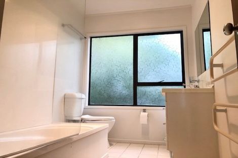 Photo of property in 1/789 Beach Road, Browns Bay, Auckland, 0630