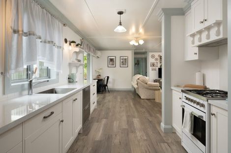 Photo of property in 32 Main Road, Havelock, 7100