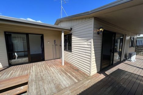 Photo of property in 18 Challinor Street, Pakuranga, Auckland, 2010