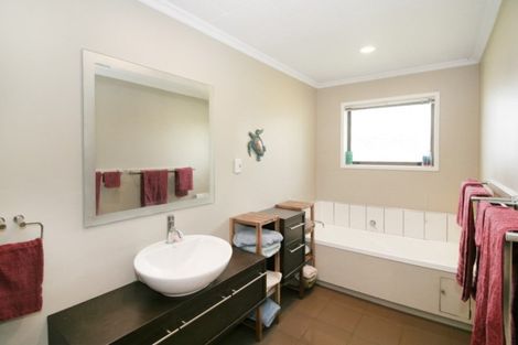 Photo of property in 22 Pukekohatu Street, Waitara, 4320