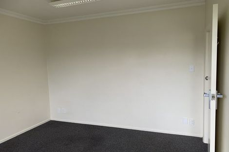 Photo of property in 21 Stanley Street, Levin, 5510