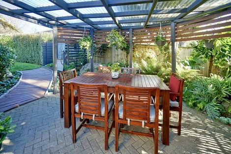 Photo of property in 21 Dowman Place, Te Puke, 3119