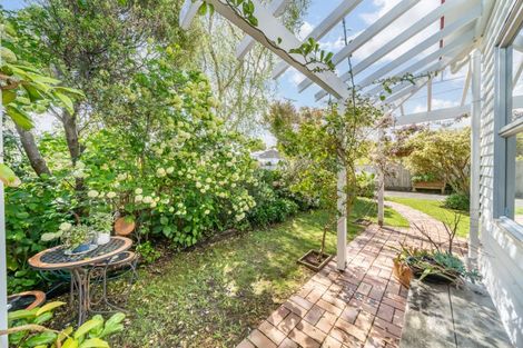 Photo of property in 23 Charleston Avenue, Boulcott, Lower Hutt, 5011