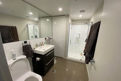 Photo of property in Nouvo Apartments, 2j/21 Rugby Street, Mount Cook, Wellington, 6021