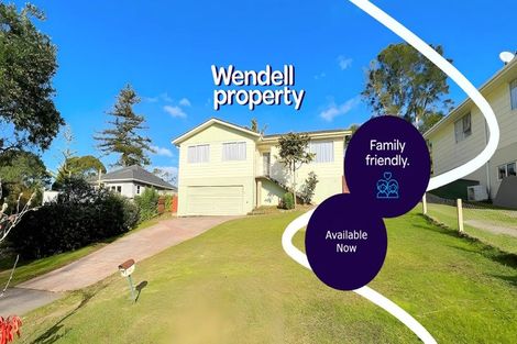 Photo of property in 12 Claverdon Drive, Massey, Auckland, 0614
