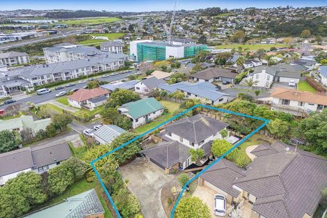 Photo of property in 26 Black Teal Close, Unsworth Heights, Auckland, 0632