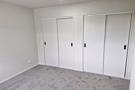 Photo of property in 16a Hobsonville Road, West Harbour, Auckland, 0618