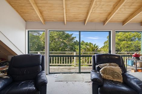 Photo of property in 102 Taylor Road, Waimauku, 0882