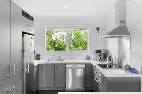 Photo of property in 8 Manuka Close, Mangawhai, 0505