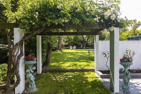 Photo of property in 36 Jacksons Road, Merivale, Christchurch, 8014