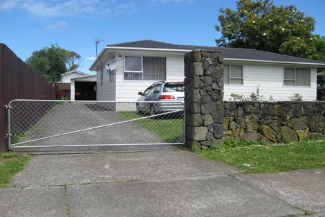Photo of property in 30 Killington Crescent, Mangere, Auckland, 2022