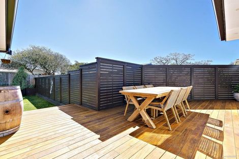 Photo of property in 11 Quibray Place, Botany Downs, Auckland, 2010