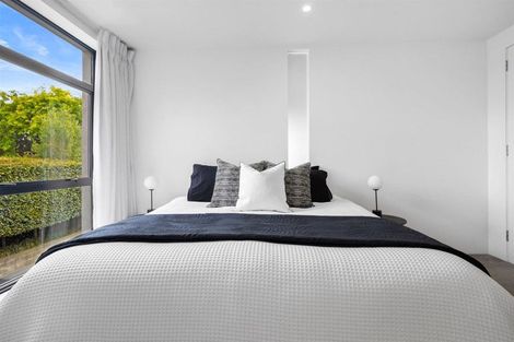 Photo of property in 100 Glandovey Road, Fendalton, Christchurch, 8052