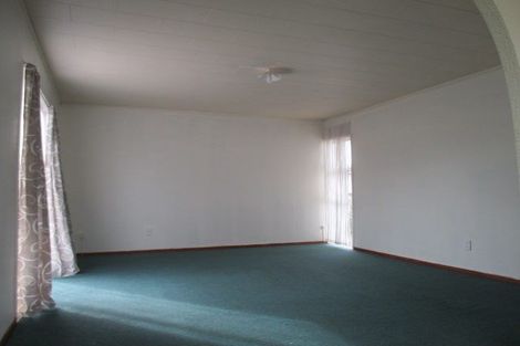 Photo of property in 2/10 Tuna Place, Manurewa, Auckland, 2102