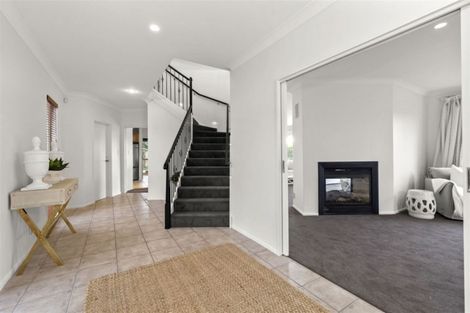 Photo of property in 8 Stableford Green, Burnside, Christchurch, 8053