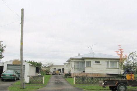 Photo of property in 2 Carlyle Street, Te Aroha, 3320