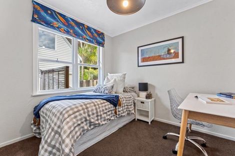 Photo of property in 18 Mountbatten Avenue, Hillcrest, Auckland, 0627