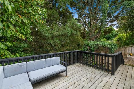 Photo of property in 7 Emery Grove, Bayview, Auckland, 0629