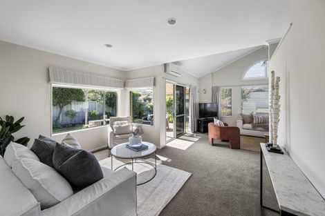 Photo of property in 29 Beaufort Place, Taradale, Napier, 4112