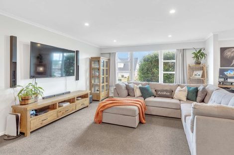 Photo of property in 12 Tawa Street, Levin, 5510