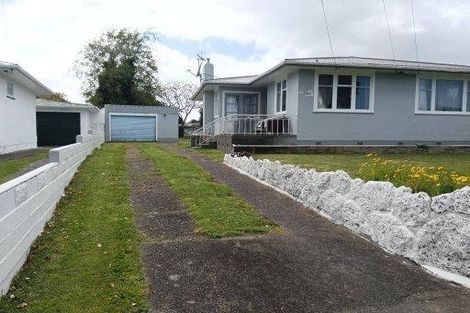 Photo of property in 10 Camellia Avenue, Aramoho, Whanganui, 4500