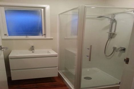 Photo of property in 10 Holden Place, Manukau, Auckland, 2025