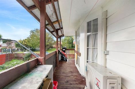 Photo of property in 58 Moncrieff Avenue, Clendon Park, Auckland, 2103