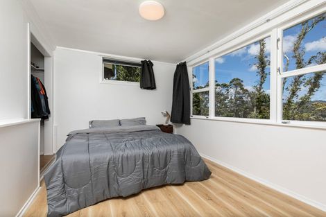 Photo of property in 81 Rangeview Road, Sunnyvale, Auckland, 0612