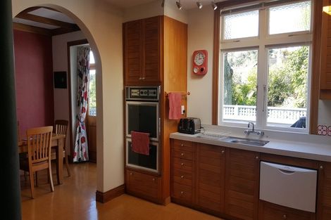 Photo of property in 41 Cleveland Terrace, Nelson, 7010