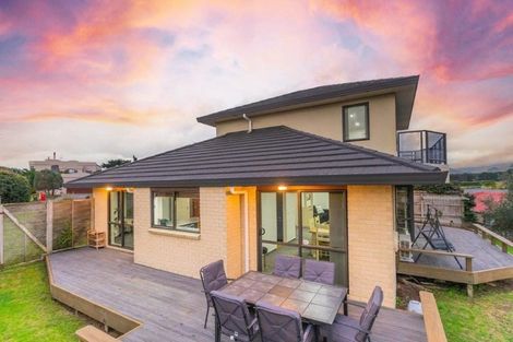 Photo of property in 6 Shearwater Rise, Paraparaumu Beach, Paraparaumu, 5032