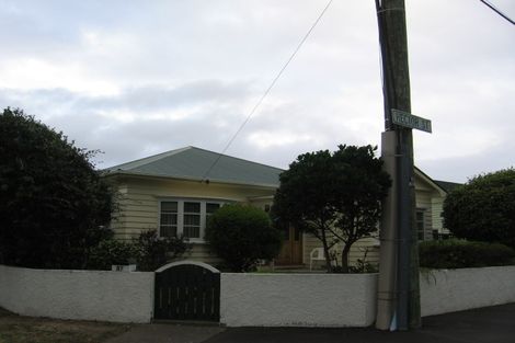 Photo of property in 37 Hector Street, Seatoun, Wellington, 6022