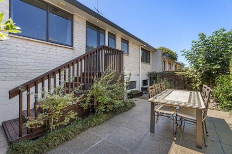 Photo of property in 2/183 Edgecumbe Road, Tauranga South, Tauranga, 3112