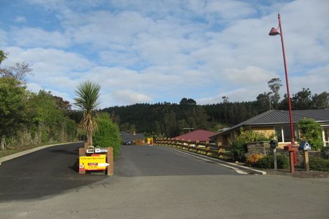 Photo of property in 154 Gladstone Road North, Mosgiel, 9024