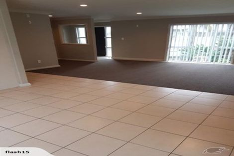 Photo of property in 4 Nirmal Place, Sunnyvale, Auckland, 0612