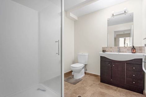 Photo of property in 3/1 Gracechurch Drive, Flat Bush, Auckland, 2016