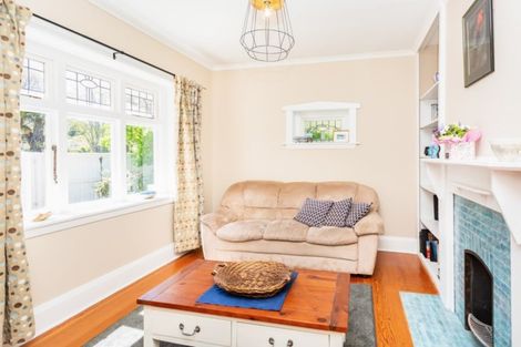 Photo of property in 32 Bowenvale Avenue, Cashmere, Christchurch, 8022