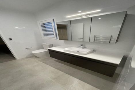 Photo of property in 9 Moya Drive, Matakana, 0985