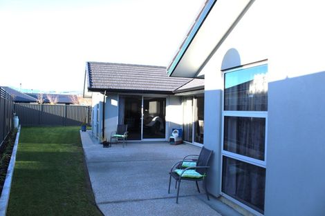 Photo of property in 15 Caledonia Drive, Mosgiel, 9024