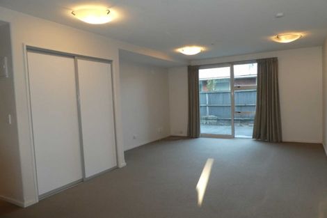Photo of property in 4/14 Brougham Street, Addington, Christchurch, 8024