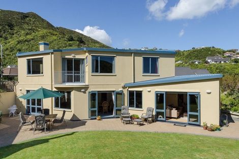 Photo of property in 9 Ridvan Grove, Ngaio, Wellington, 6035